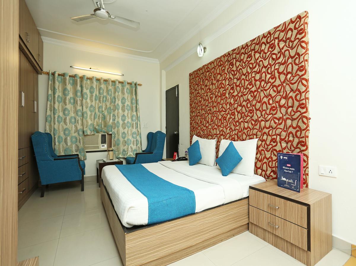 Oyo 10425 Queens Pearl Inn Ντεχραντούν Εξωτερικό φωτογραφία