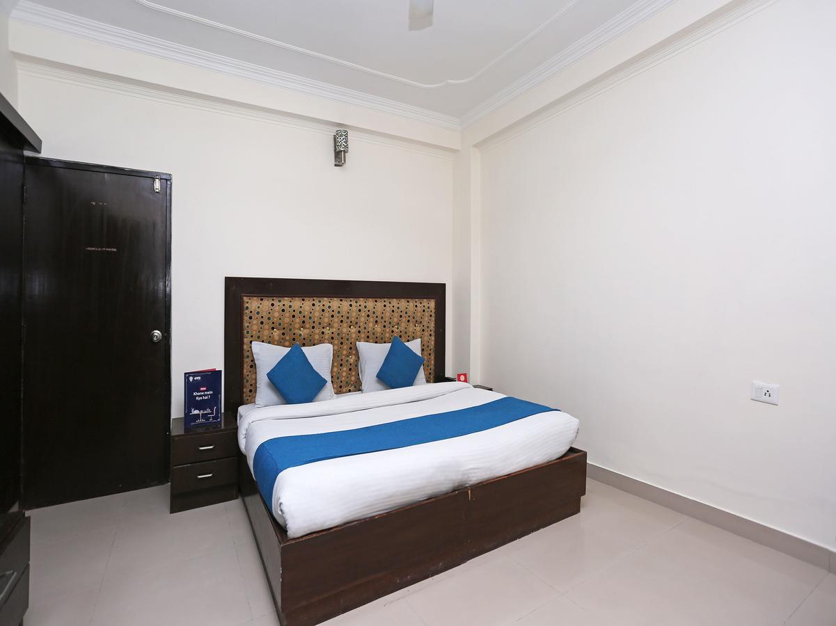 Oyo 10425 Queens Pearl Inn Ντεχραντούν Εξωτερικό φωτογραφία